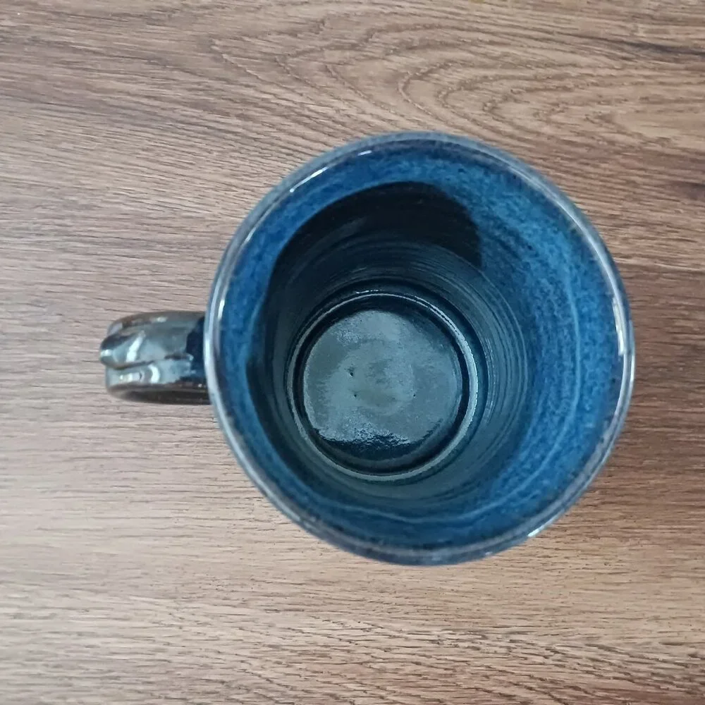 Nelson Pottery‎ Turtle Dolphin Blue Tan Tall Mug Cup 5.25